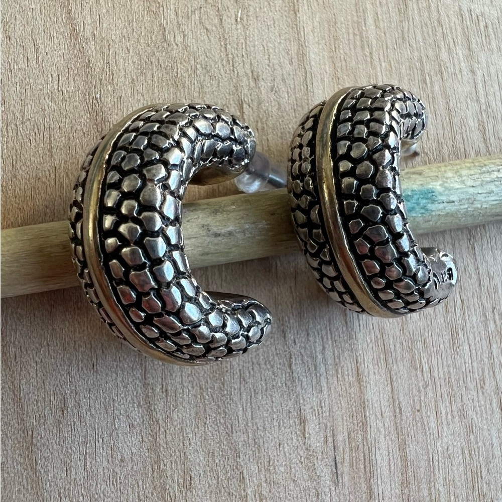 925 Sterling silver Puffy open hoop earrings with oxidized snake skin texture